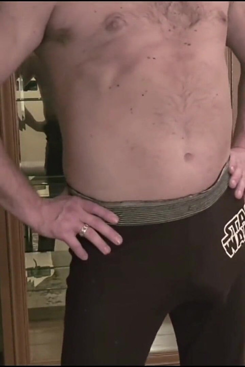 Uska mlada mjehurićasta guza s usporenim svršavanjem