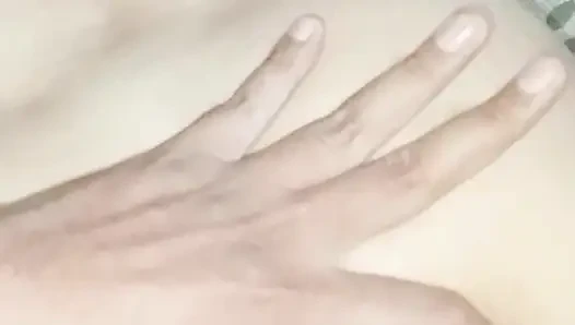 Noor ki Raseli leak hoti phudi ma jab Dala to ufff
