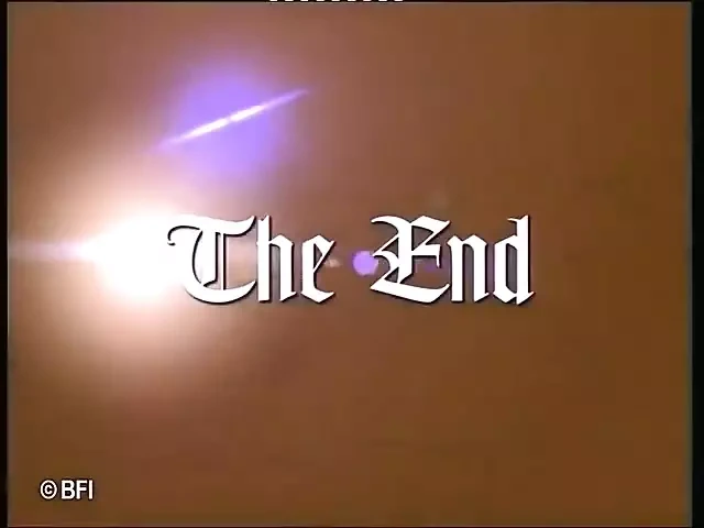 令人惊叹的 Lez 熟女玩成人玩具 DVD