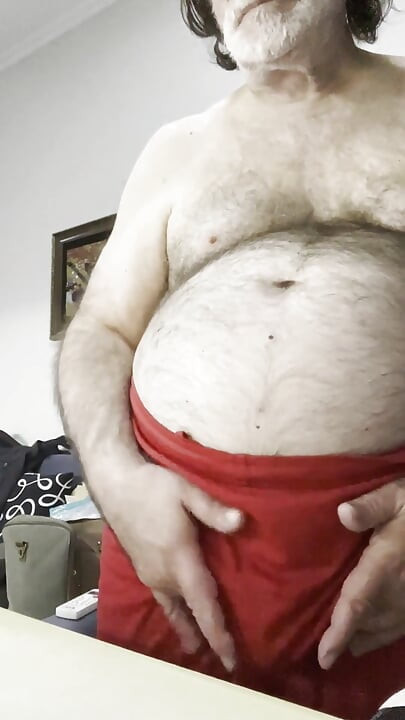 Тренер Карл соблазняет