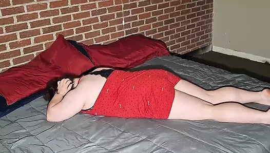 Snow Bunny porn video – Giving Her the Dick When She Alone