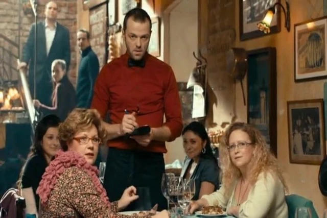 Does Petra Hrebickova prepare meal?