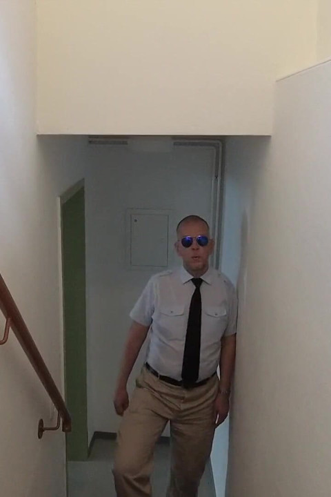 Horny Cop 20 cum Shots