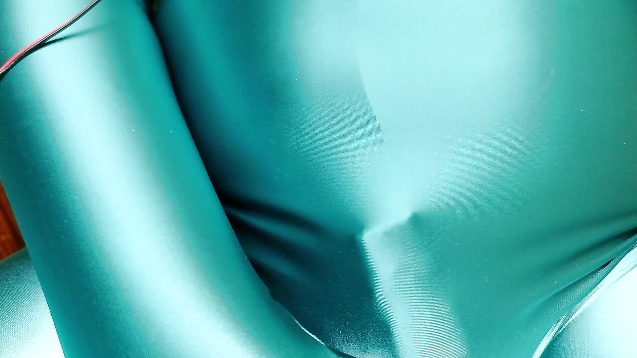 After putting on the bright blue bodysuit, I couldn't help but come a few times