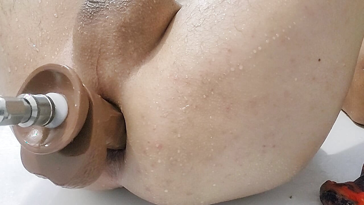 Jouez à une baise anale gay