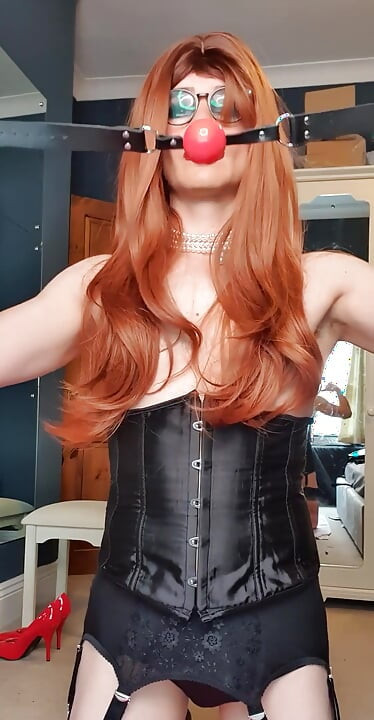 小さな娼婦みたいに着飾るのは確かに影響がある