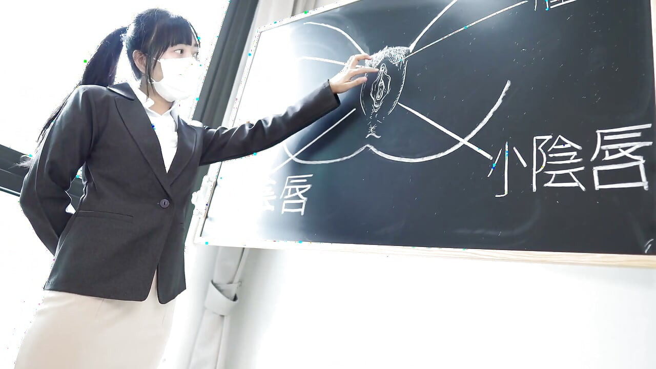 Bu guru jepang jepang ngentot di ruangan kelas