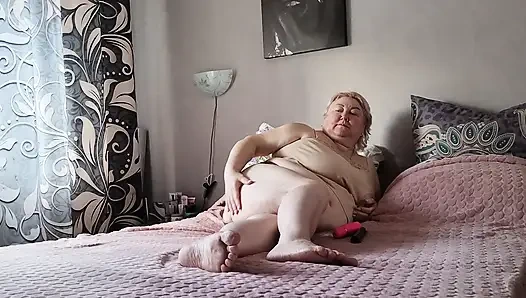 große fleischige muschi, arsch und riesige titten # 16