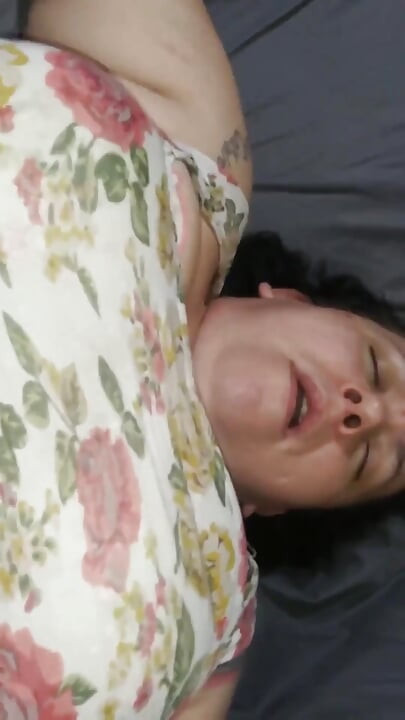 Sudut pandangan pertama creampie antara kaum