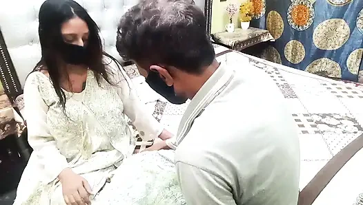 Indian Desi Big Boobs Bhabhi Blowjob Cum in Mouth oral Sex