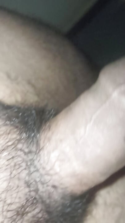 Tenant guy and fucks houseowner's slim daughter