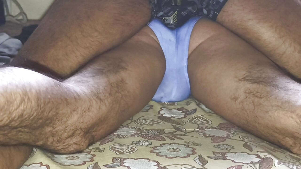 Dost ko room pe bula ke gand fad chudai ki