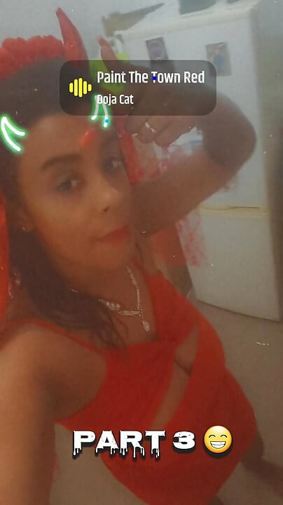 Ebony_Queen video
