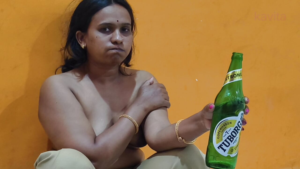 Desi Indian Marathi Kavita and Tatya enjoying fuck from bedroom to jungle outdoor