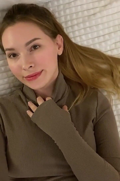 Stockings and many orgasms, please watch me