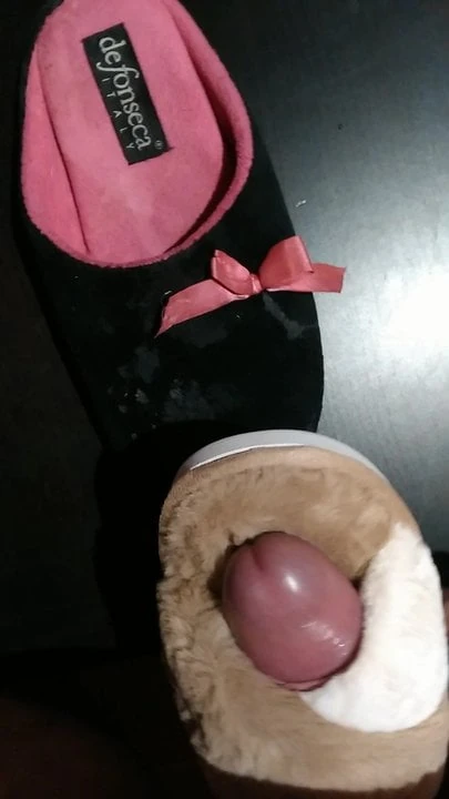 slippers cum 22