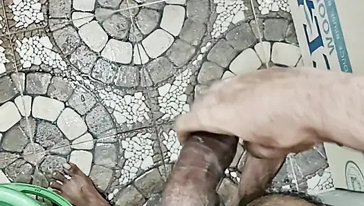 18Y BOY--FAT COCK MASTRUBATION..IN BATHROOM