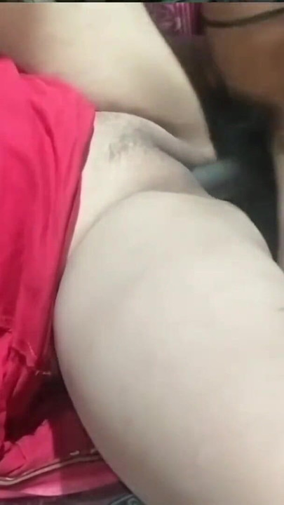 Morate podijeliti trenutak iz "Wife ko Gand per chudai kiya bed pe"