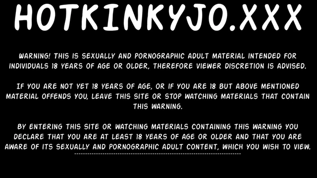 Huge Dildo Fuck Machine in Hotkinkyjo ass