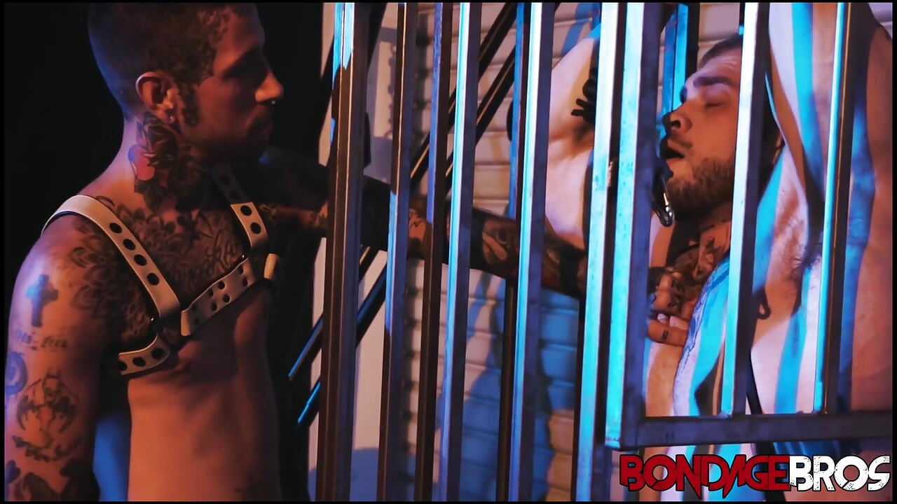 BondageBros Ryan Sebastian Dominates Muscle Man Davin Strong