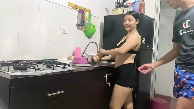I share room with my hot latina stepsister and have hot sex with her