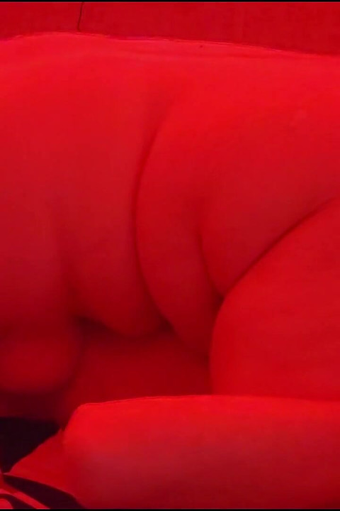 Blowing a Load on Curvy BBW Slut