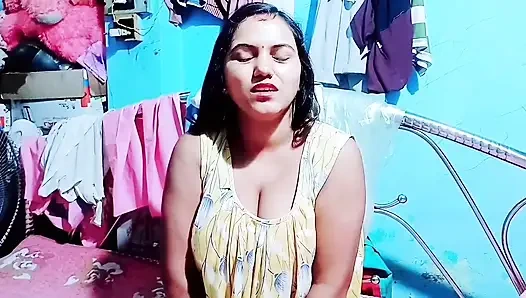 Mein heißes bhabhi hat mich erwischt, als ich voll in meinem zimmer masturbiert habe