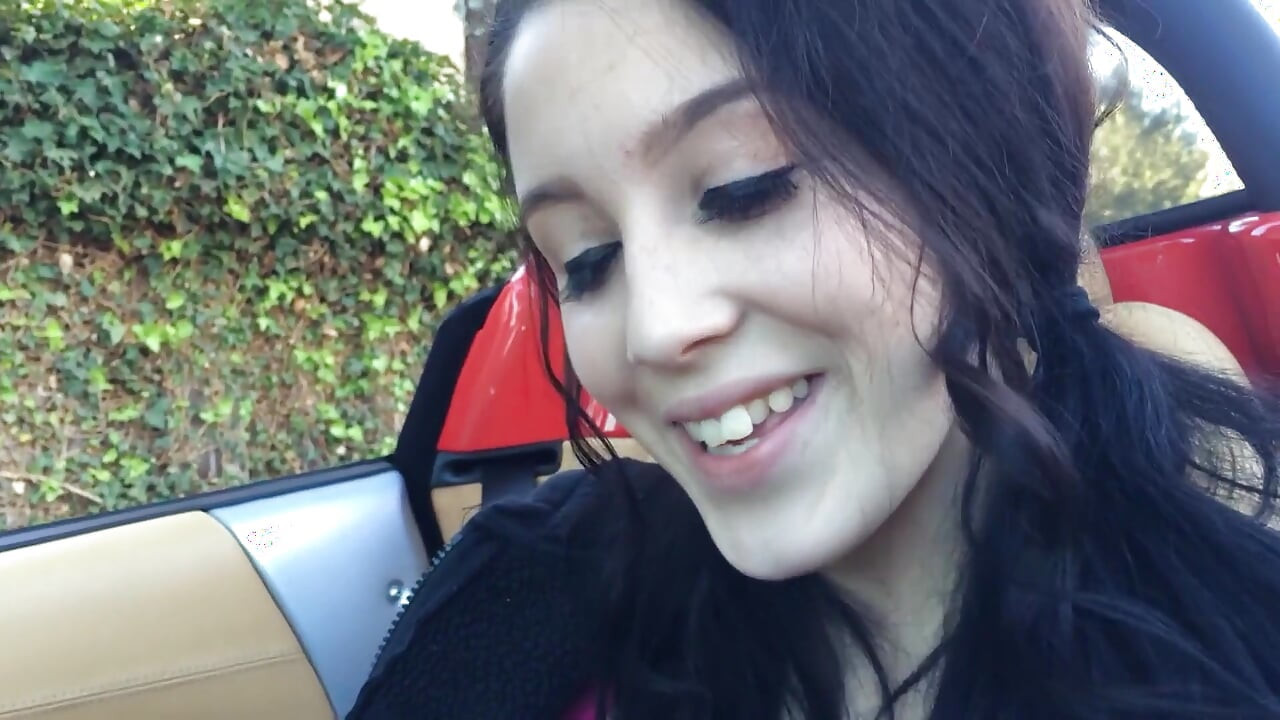 Noelle Easton Treats Her Stepdad To Daily Sucking And Fucking