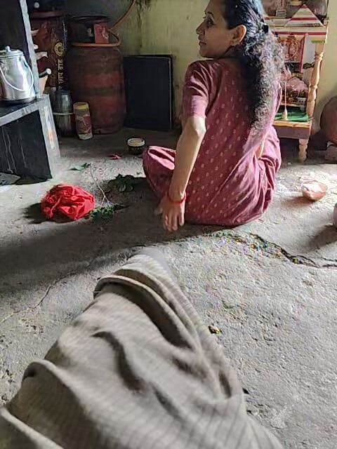 I need gril and women Aunty please