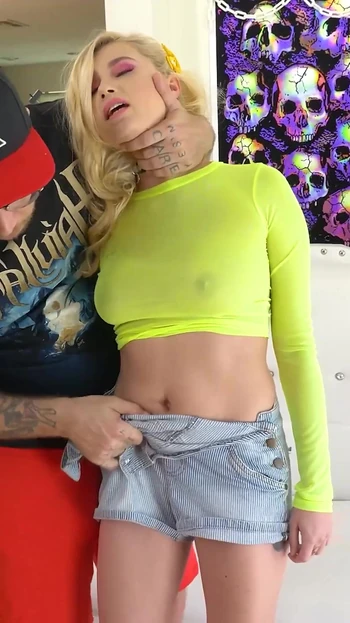 Slim Goldie Carolina Sweets Drains One Rough Dick Perfectly!