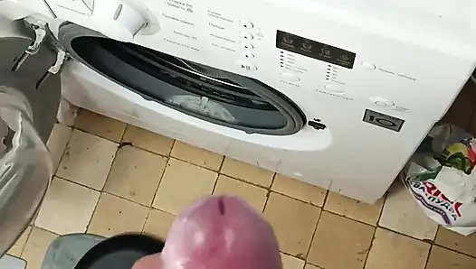 Devasa bir denizle patladı