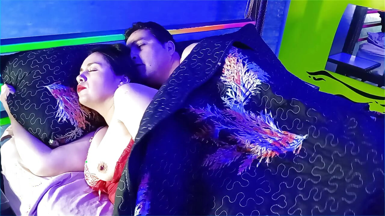 Amateur Latina stepmom fucking in a hotel room.