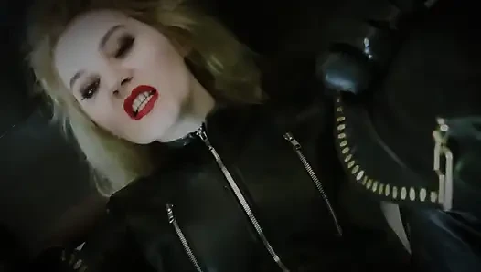 Between Her Tights Before Crushing Your Head