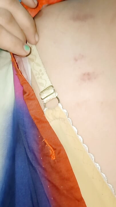 Desi wife showing body