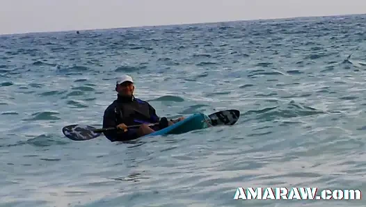 Cewek rambut cokelat bertato dengan bikini dolce elektra dientot sambil bugil di pantai