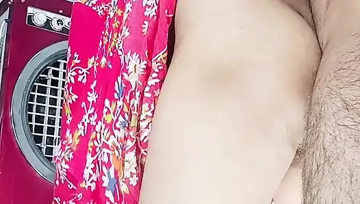 Cewek sange ini lagi asik nyepong kontol sambil nyepong kontol dan ngisap toketnya sambil duduk di kontolnya sambil berbaring lurus - audio bahasa india