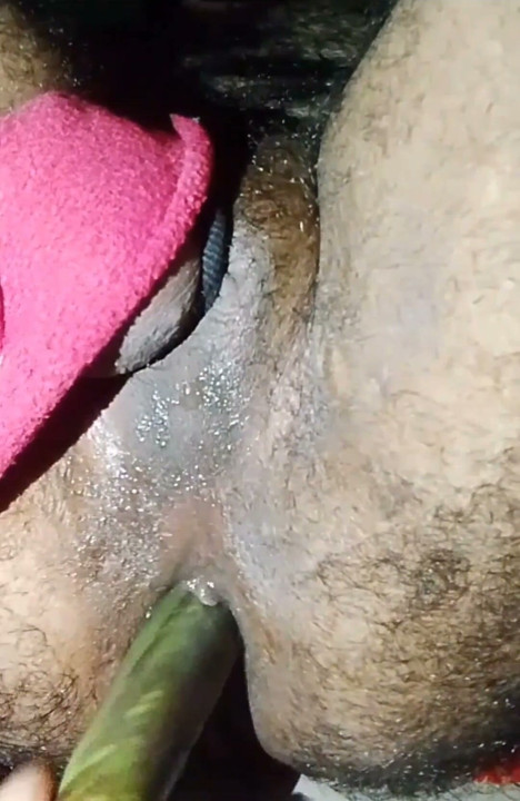 Pleasuring my self... Badly in need of dildo