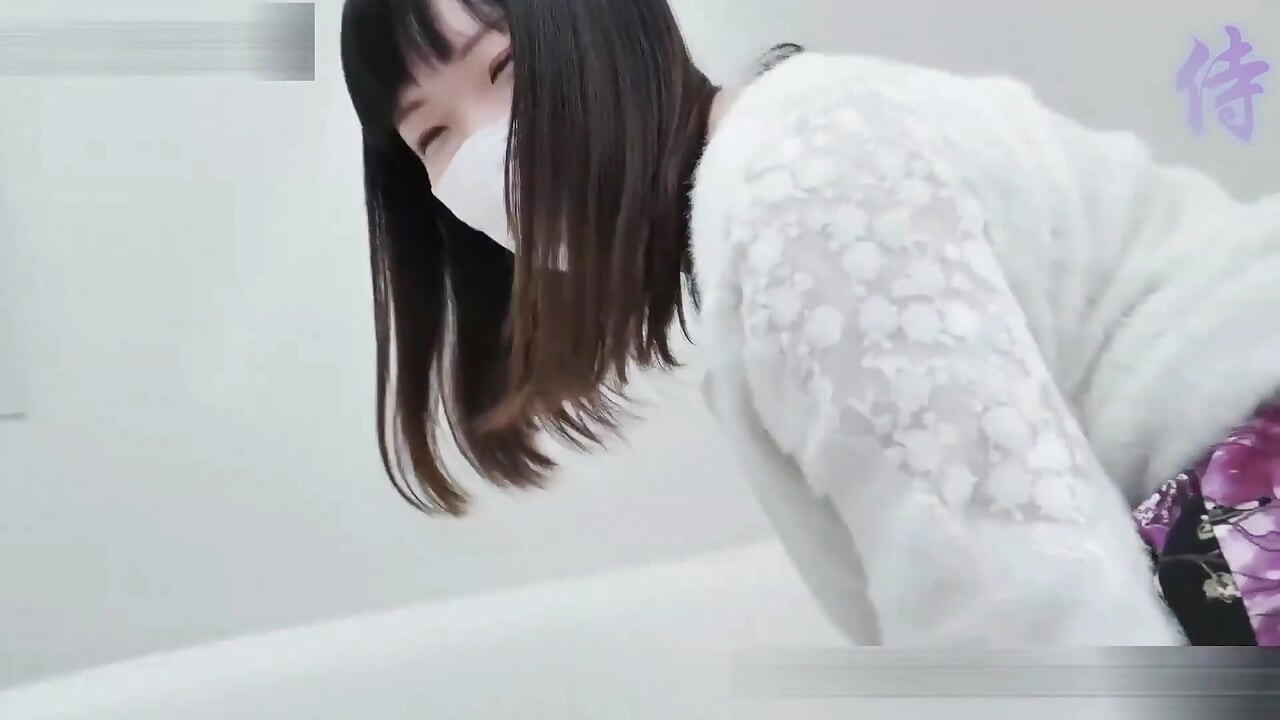 HENTAI, SALOPES ASIATIQUES EXCITÉES 103