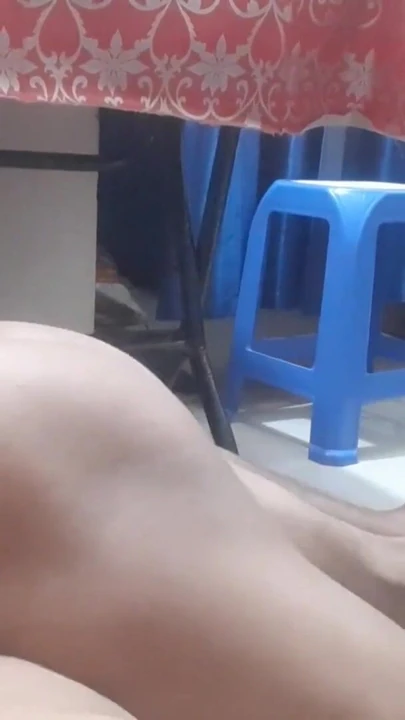 Συναισθηματική στιγμή από το "Dashi - Ινδικό παντρεμένο ζευγάρι απολαμβάνει ολόκληρη τη νύχτα.Ζευγάρι Deshi νέο σεξ."