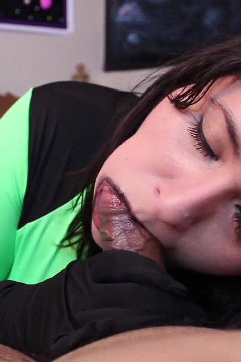 Shego Loves to Suck Cock