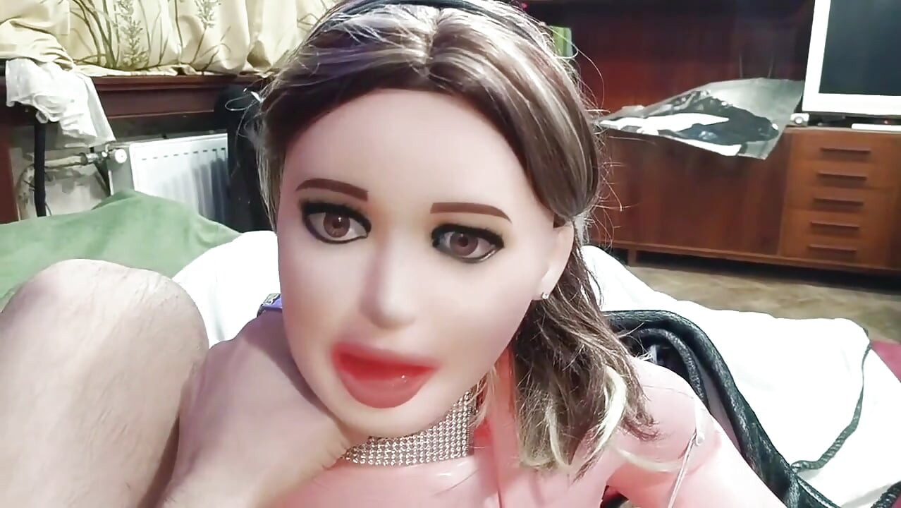 ตุ๊กตาน่ารักดูดควย