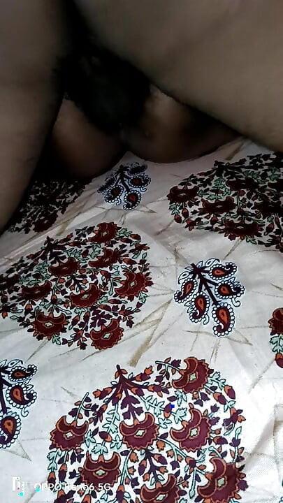 Meri femme do land chahiye