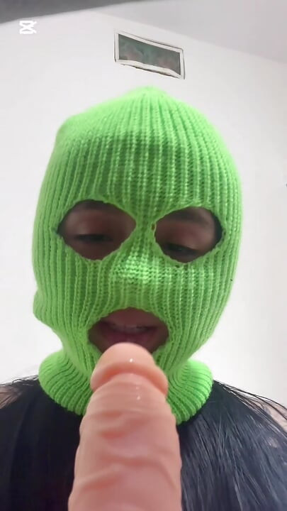 I love to suck viral