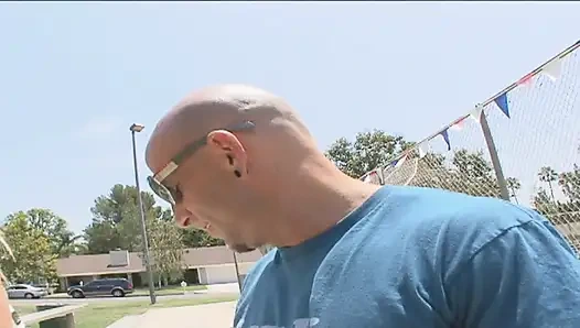 Sexy wife in cuckold