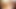二人の欲情したレズビアンの成熟した女性がお互いの秘部を喜ばせ合っている