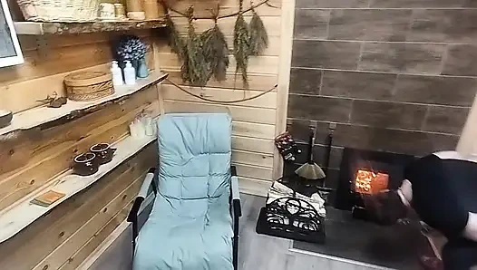 Трах на диване в сауне