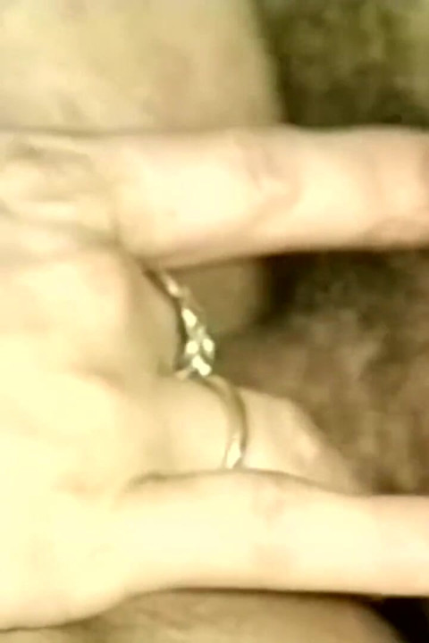 Blonde milf gets ass fucked and pussy fisted in vintage action