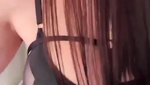 Die schönste und sexy stiefmutter mit dicken titten