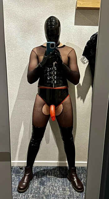 Worship the Femboy Latex Gimp