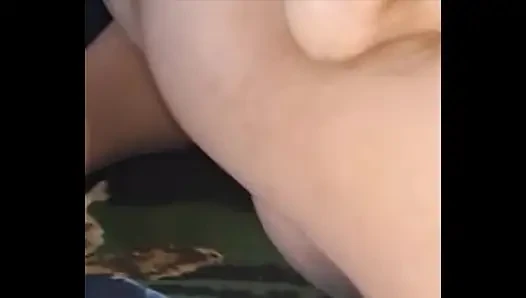 Pados ke uncle ne mujhe ghar main akela pake mere saath mast sex kiya aur maal mere upar hi nikal diya